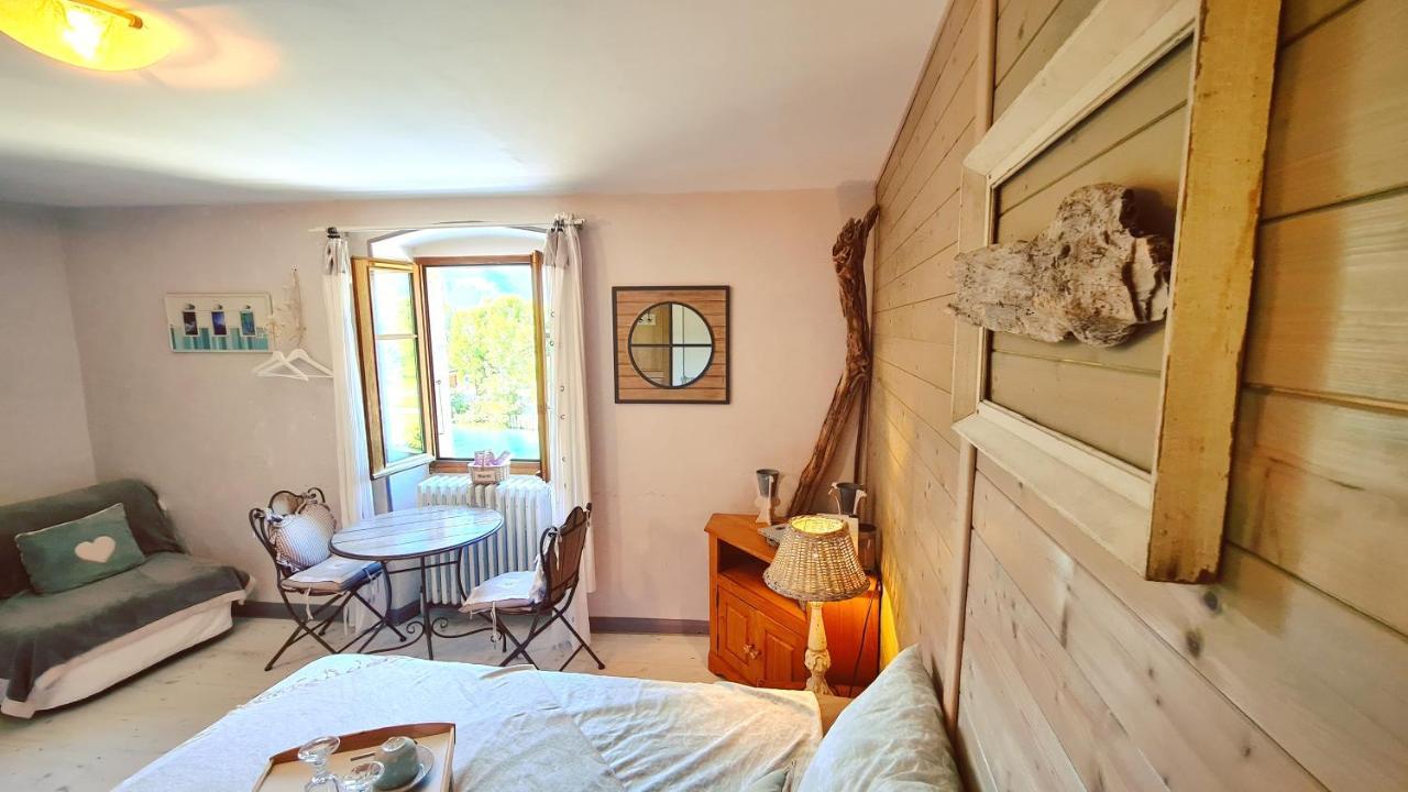 Le Doux Nid Bed & Breakfast ชานาซ ภายนอก รูปภาพ