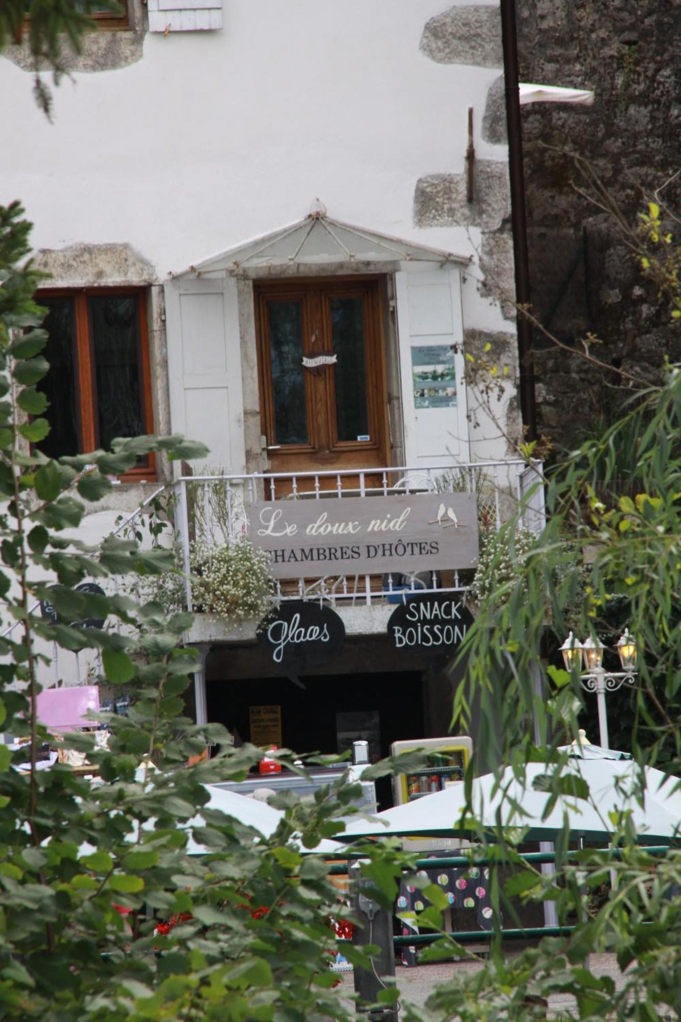 Le Doux Nid Bed & Breakfast ชานาซ ภายนอก รูปภาพ
