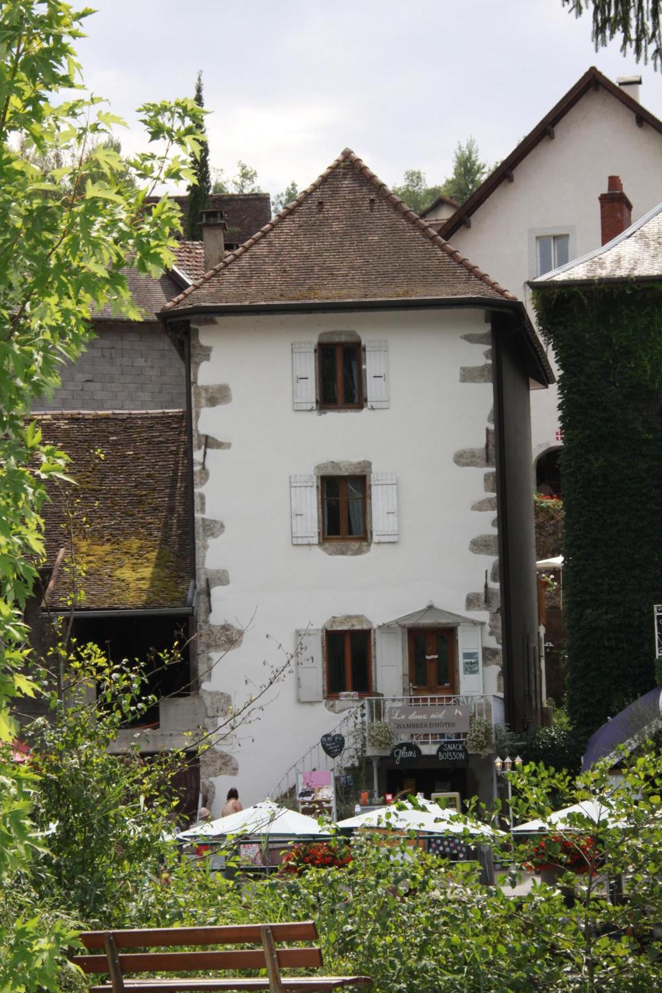 Le Doux Nid Bed & Breakfast ชานาซ ภายนอก รูปภาพ
